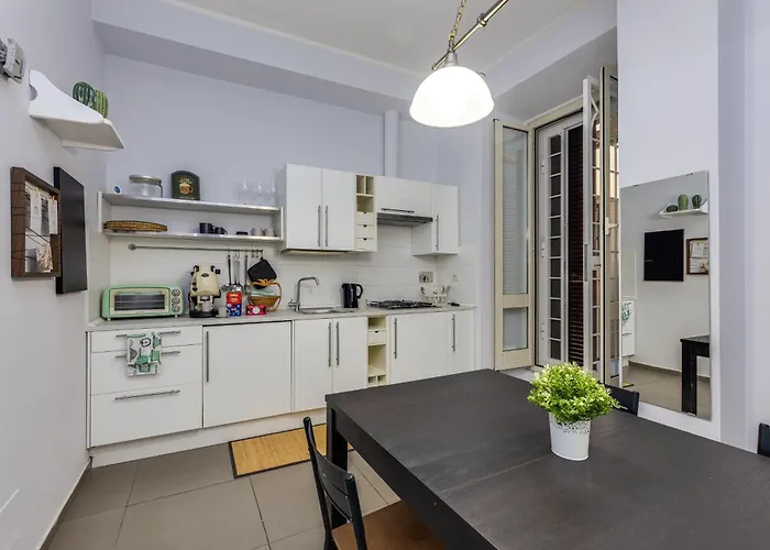 Aurora Vatican House - San Pietro Apartment